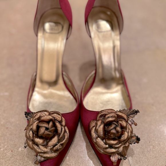 Mary Norton D’orsay satin pumps - Picture 3 of 8